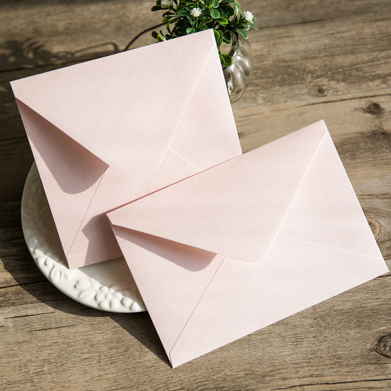 Rose pâle nacré (E17 - E18)